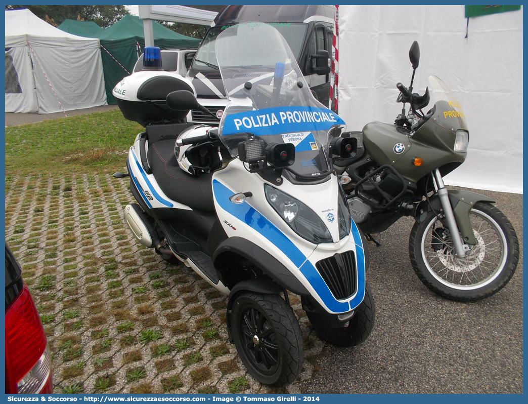 Polizia Locale YA00851
Polizia Provinciale
Provincia di Verona
Piaggio MP3
Parole chiave: Polizia;Locale;Provinciale;Verona;Piaggio;MP3;YA00851;YA 00851