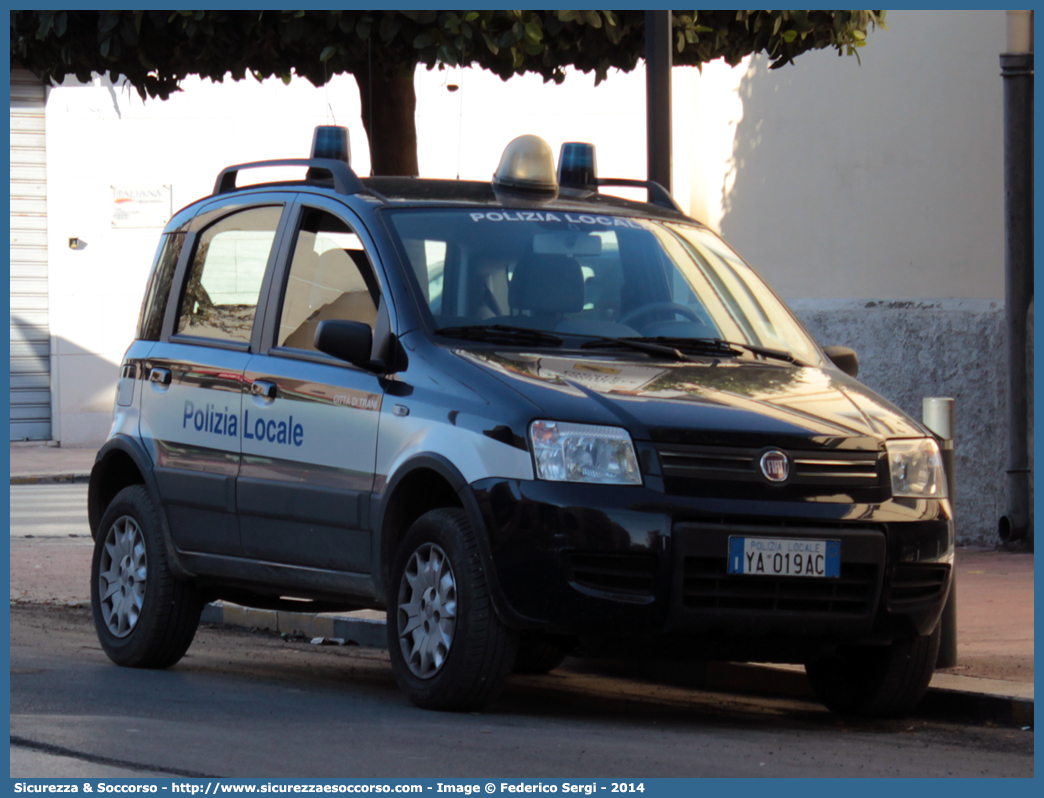 Polizia Locale YA019AC
Polizia Locale
Comune di Trani
Fiat Nuova Panda I serie restyling 4x4
Parole chiave: Polizia;Locale;Municipale;Trani;Fiat;Nuova Panda;4x4