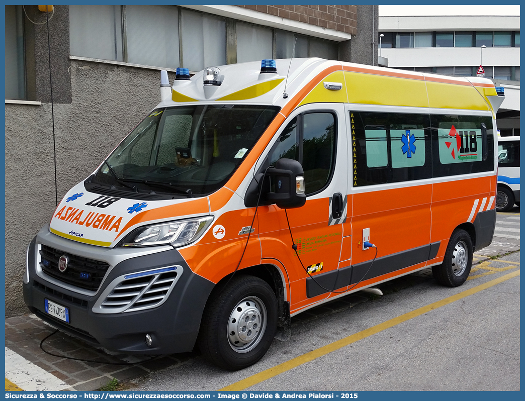 BRAVO 11
118 Romagna Soccorso
Ambito Territoriale di Rimini
Fiat Ducato III serie restyling
Allestitore Aricar S.p.A.
Parole chiave: 118;Romagna;Soccorso;Rimini;Ambulanza;Fiat;Ducato;X290;Aricar