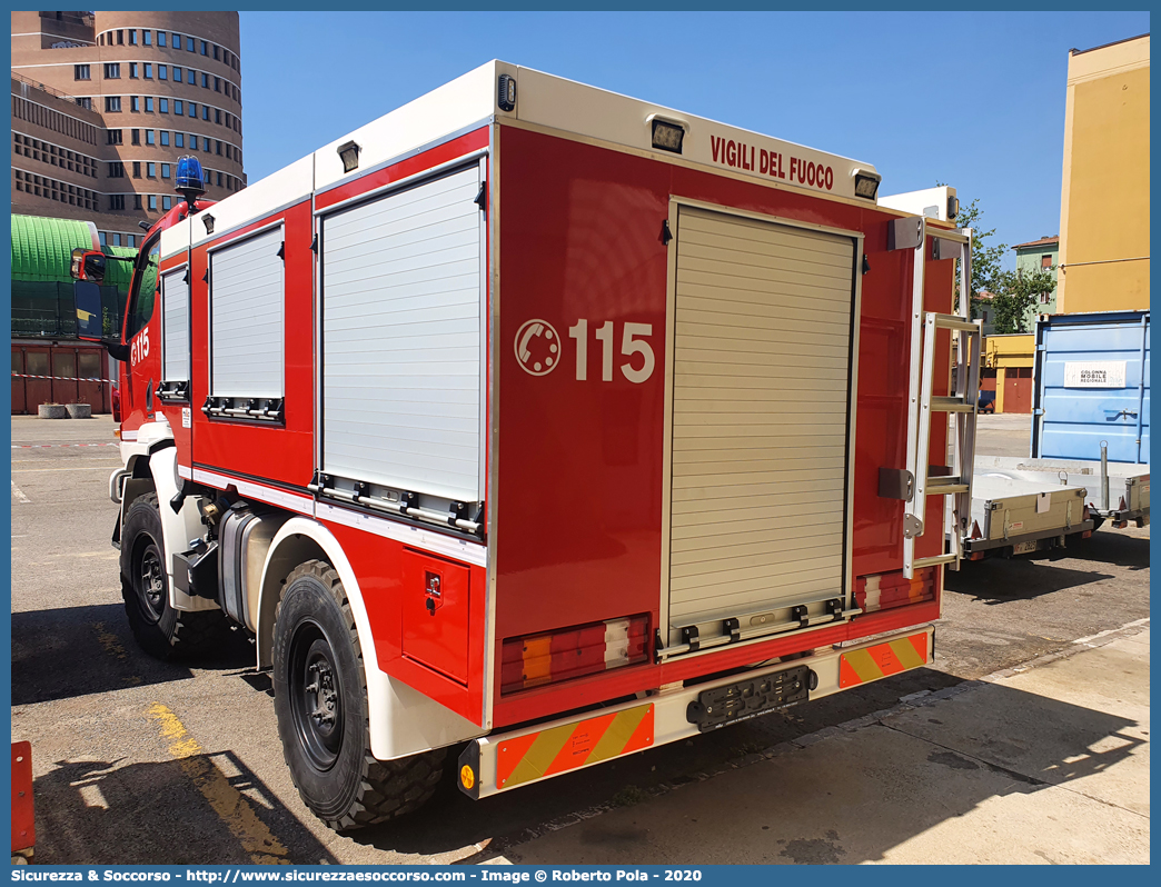 -
Corpo Nazionale Vigili del Fuoco
Servizio Antincendio Boschivo
Mercedes Benz Unimog U20
Parole chiave: Corpo;Nazionale;Vigili del Fuoco;Vigili;Fuoco;AIB;A.I.B.;Servizio;Antincendio;Boschivo;Mercedes Benz;Unimog;U20