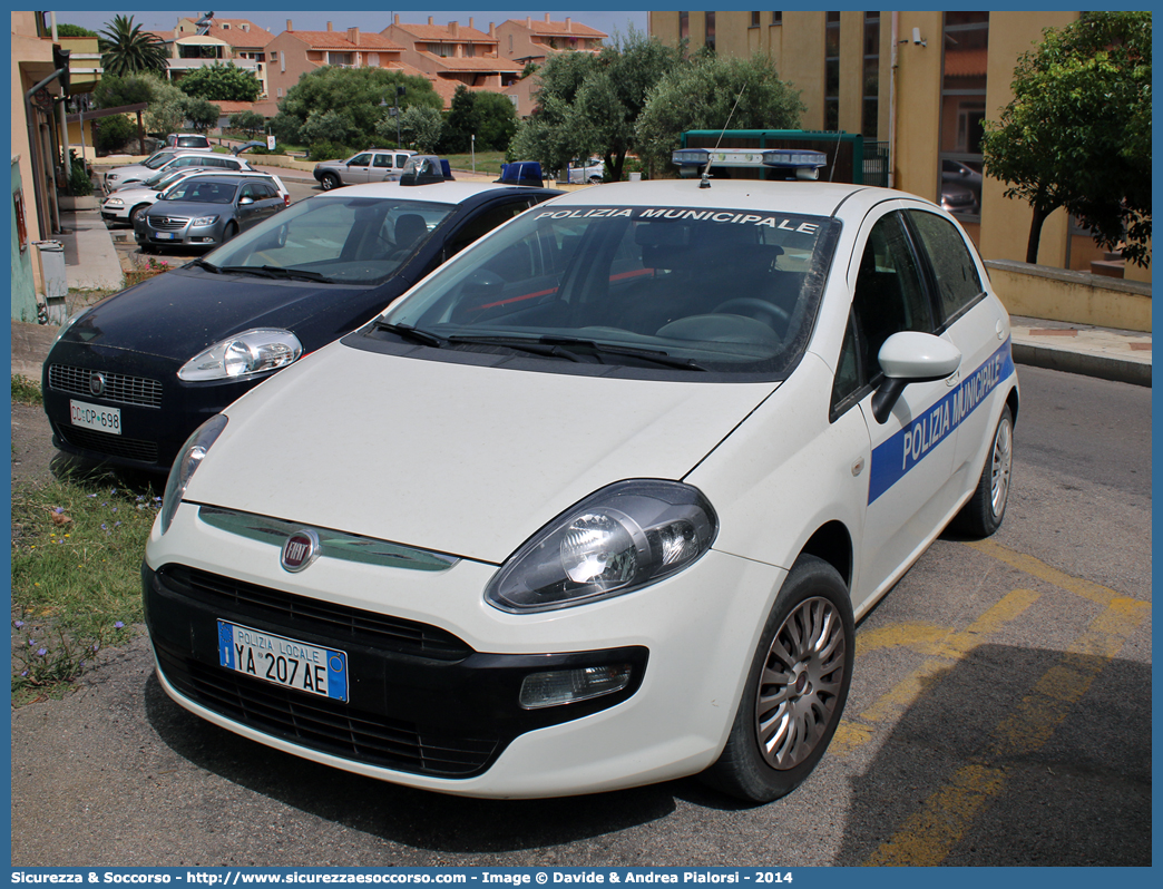 Polizia Locale YA207AE
Polizia Municipale
Comune di Palau
Fiat Punto Evo
Parole chiave: PL;P.L.;PM;P.M.;Polizia;Locale;Municipale;Fiat;Punto;Evo