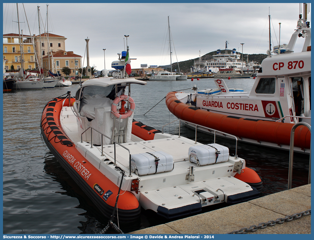 CP 714
Corpo delle Capitanerie di Porto
Guardia Costiera
Vedetta Costiera Classe 713
Arimar Solemar 32
Parole chiave: CP;C.P.;G.C.;GC;Guardia;Costiera;Capitaneria;Capitanerie;Porto;Vedetta;Vedette;Costiera;Costiere;Classe;713;Arimar;Solemar;32