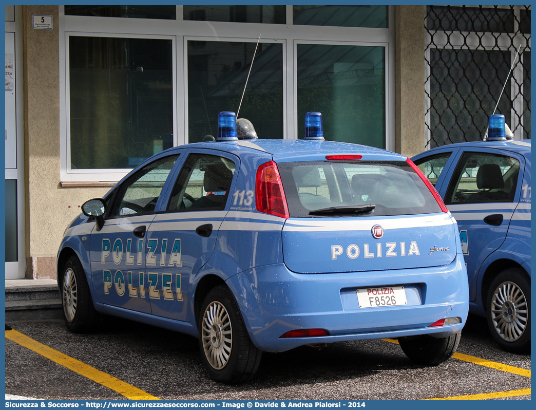 Polizia F8526
Polizia di Stato
Questura di Bolzano
Fiat Grande Punto
Parole chiave: Polizia di Stato;Polizia;PS;Questura di Bolzano;Bolzano;Fiat;Grande;Punto;F8526