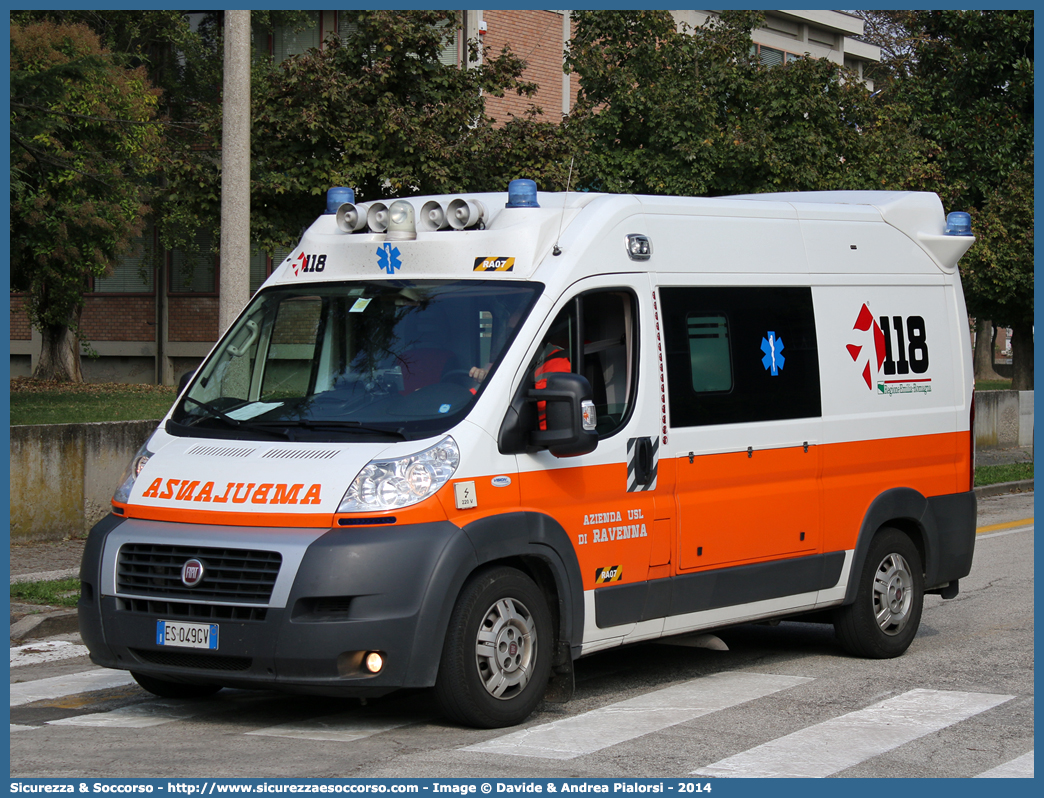 RA 07
118 Romagna Soccorso
Ambito Territoriale di Ravenna
Fiat Ducato III serie
Allestitore Vision S.r.l.
Parole chiave: 118;Romagna;Ravenna;Soccorso;Ambulanza;Autoambulanza;Fiat;Ducato;X250;X 250;Vision