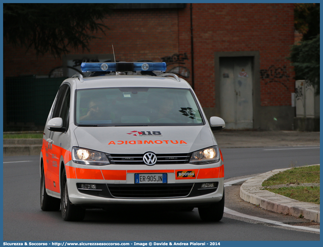 BO 0904
118 Bologna Soccorso
Volkswagen Sharan IV serie
Allestitore Vision S.r.l.
Parole chiave: 118;Bologna;Soccorso;Automedica;Automedicalizzata;Auto Medica;Auto Medicalizzata;Volkswagen;Sharan;Vision