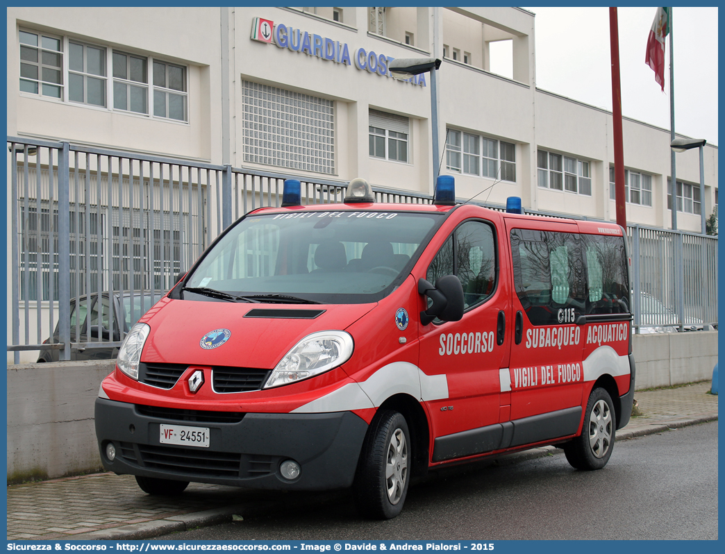 VF 24551
Corpo Nazionale Vigili del Fuoco
Nucleo Soccorso Subacqueo e Acquatico
Renault Trafic III serie
Parole chiave: VVF;V.V.F.;Corpo;Nazionale;Vigili;del;Fuoco;Renault;Trafic;NSSA;N.S.S.A.;Soccorso;Subacqueo;Acquatico;Sommozzatori;Subacquei