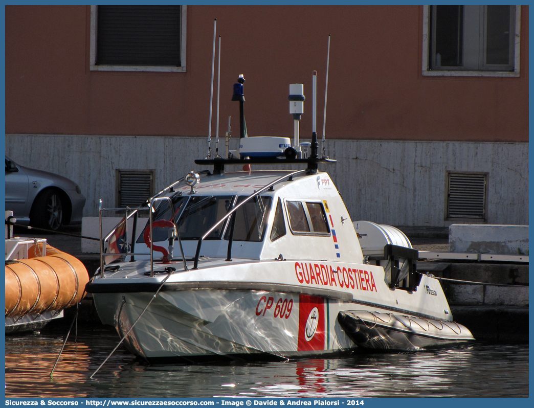 CP 609
Corpo delle Capitanerie di Porto
Guardia Costiera
Vedetta Costiera Classe 601
Parole chiave: Guardia;Costiera;Capitaneria;Capitanerie;Porto;Vedetta;Vedette;Costiera;Costiere;Classe;601;CP;C.P.;G.C.;GC;CP609;CP 609