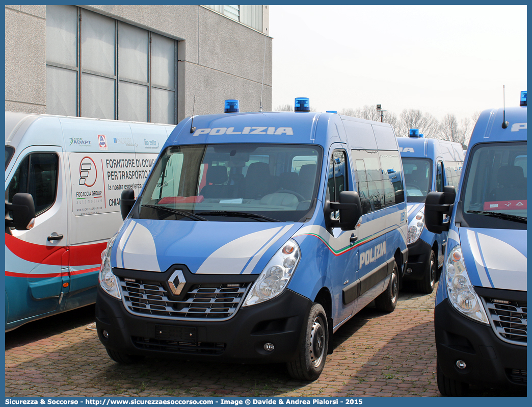 -
Polizia di Stato
Renault Master IV serie
Allestitore Focaccia Group S.r.l.
Parole chiave: PS;P.S.;Polizia;Stato;Pubblica;Sicurezza;Polizia di Stato;Renault;Master;Focaccia