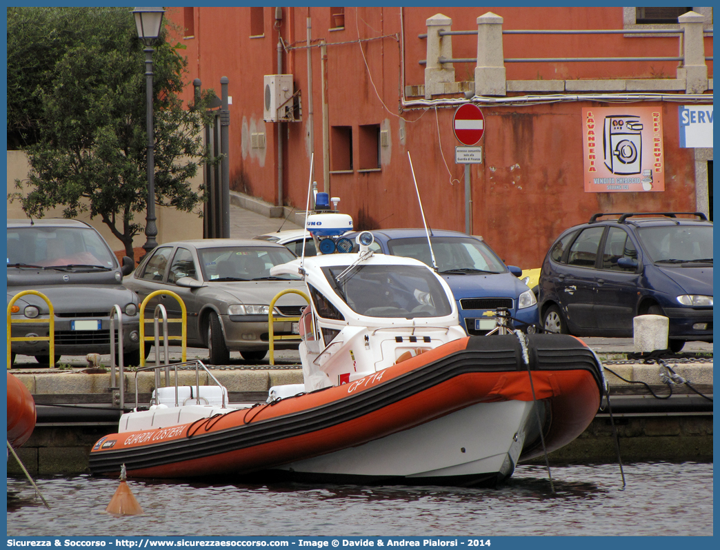 CP 714
Corpo delle Capitanerie di Porto
Guardia Costiera
Vedetta Costiera Classe 713
Arimar Solemar 32
Parole chiave: CP;C.P.;G.C.;GC;Guardia;Costiera;Capitaneria;Capitanerie;Porto;Vedetta;Vedette;Costiera;Costiere;Classe;713;Arimar;Solemar;32