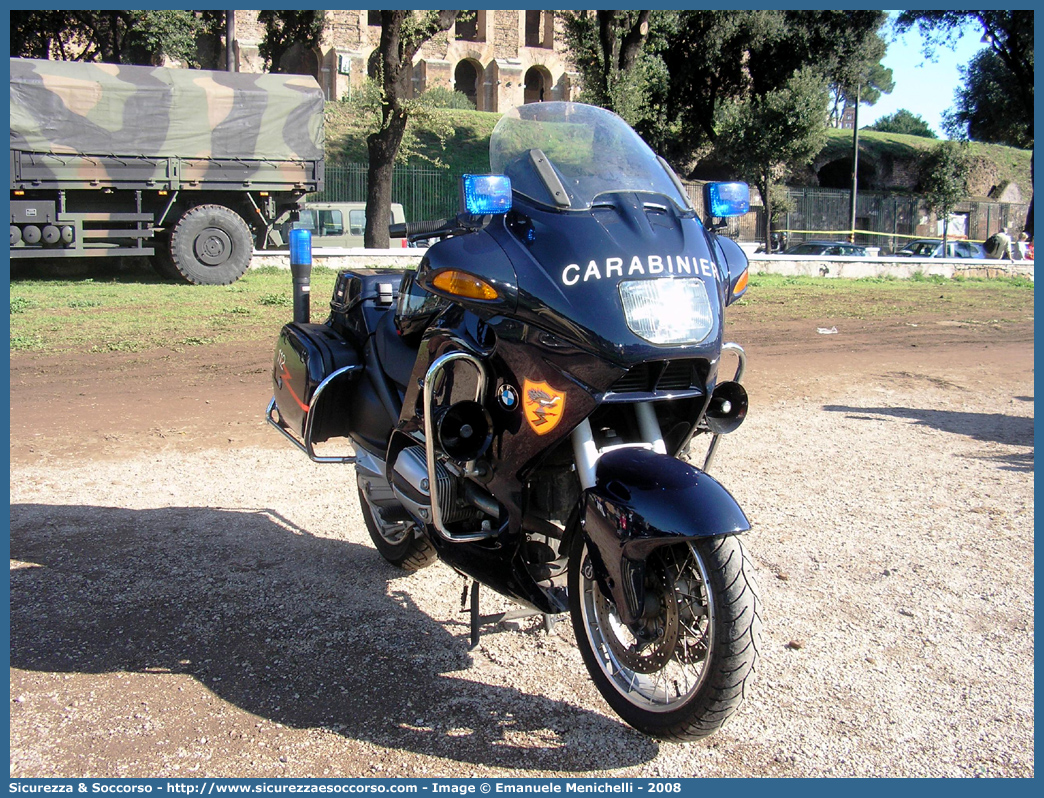 -
Arma dei Carabinieri
Bmw R850 RT
Parole chiave: CC;C.C.;Arma;dei;Carabinieri;Nucleo;Operativo;Radiomobile;Bmw;R850RT;R 850 RT;R;RT;850