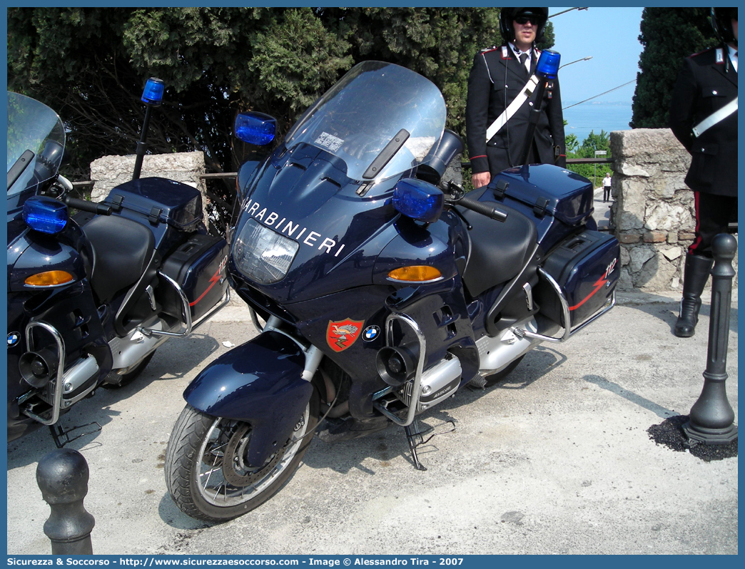 -
Arma dei Carabinieri
Bmw R850 RT
Parole chiave: CC;C.C.;Arma;dei;Carabinieri;Nucleo;Operativo;Radiomobile;Bmw;R850RT;R 850 RT;R;RT;850