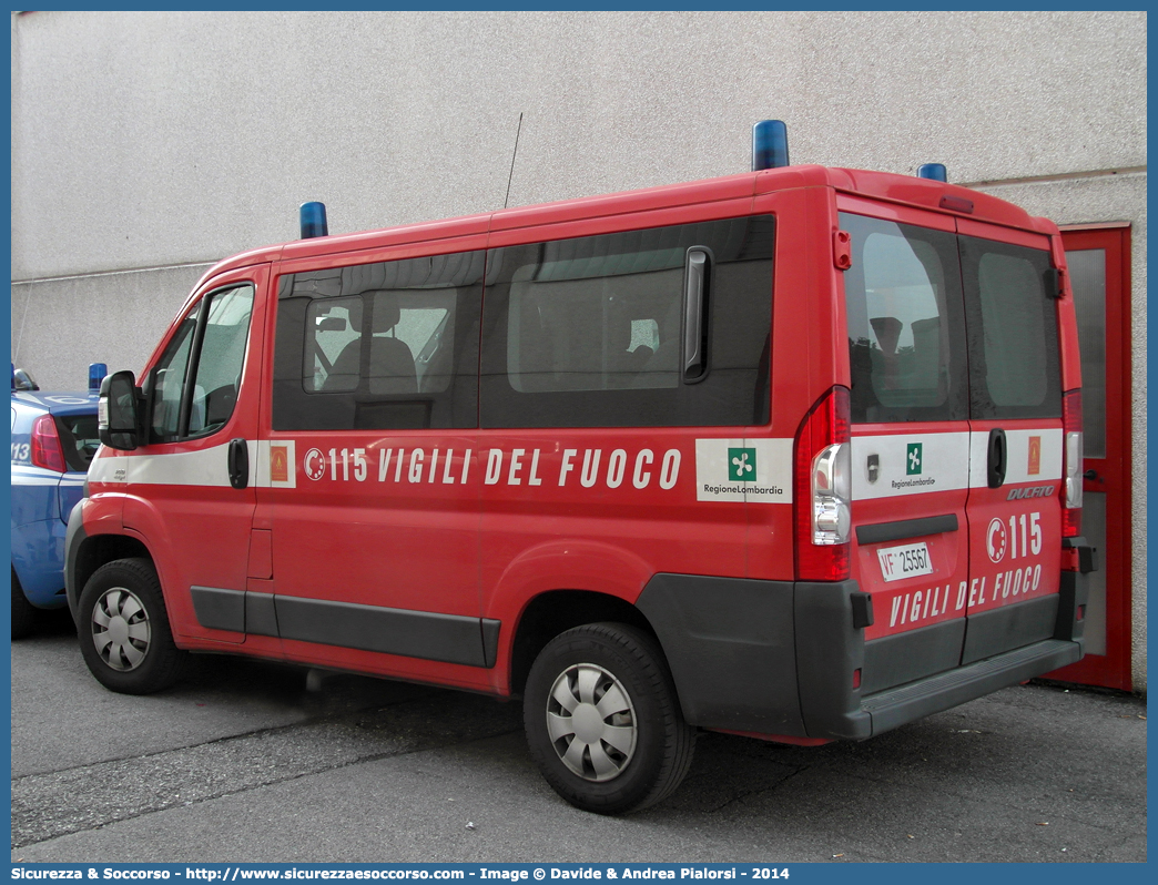 VF 25567
Corpo Nazionale Vigili del Fuoco
Fiat Ducato III serie
Fornitura Regione Lombardia
Parole chiave: VVF;V.V.F.;Corpo;Nazionale;Vigili;del;Fuoco;Fiat;Ducato;X250