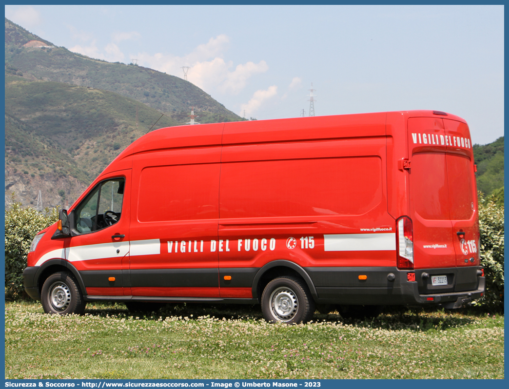 VF 32213
Corpo Nazionale Vigili del Fuoco
Ford Transit IV serie
Parole chiave: VF;V.F.;VVF;V.V.F.;Corpo;Nazionale;Vigili del Fuoco;Vigili;Fuoco;Ford;Transit