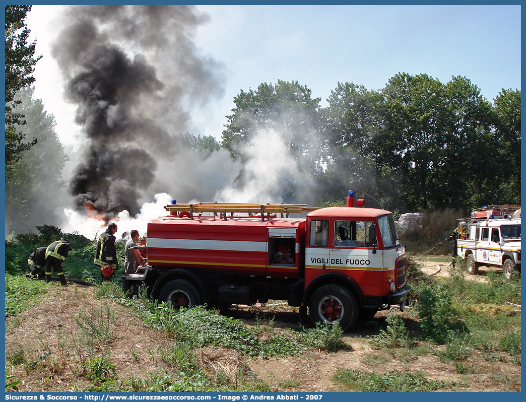 -
Corpo Nazionale Vigili del Fuoco
OM 150
Allestitori Baribbi S.p.A.
Parole chiave: VVF;V.V.F.;Corpo;Nazionale;Vigili;del;Fuoco;ABP;A.B.P.;AutoBottePompa;AutoBotte;OM;150;Baribbi