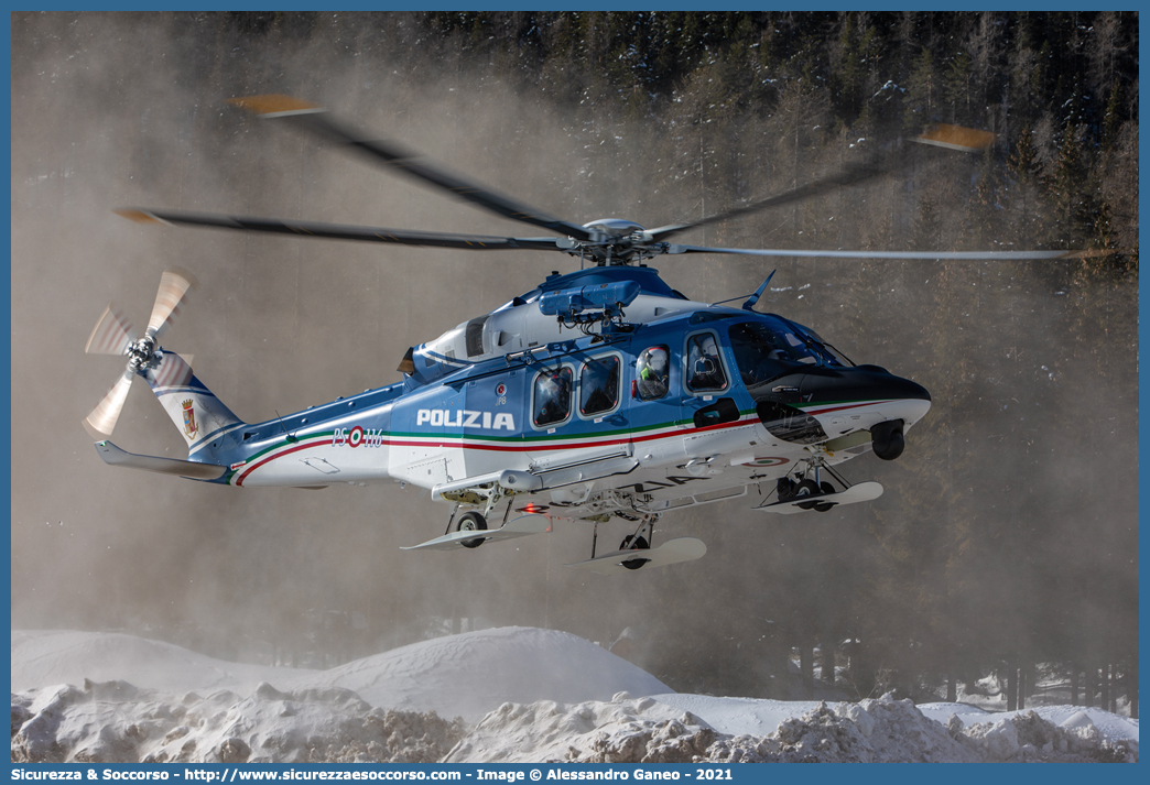 MM81978 / PS 116
Polizia di Stato
Reparto Volo
Leonardo Helicopters AW139
Parole chiave: PS;P.S.;Polizia;di;Stato;Pubblica;Sicurezza;Reparto;Volo;Agusta;Westland;Leonardo;Helicopters;139