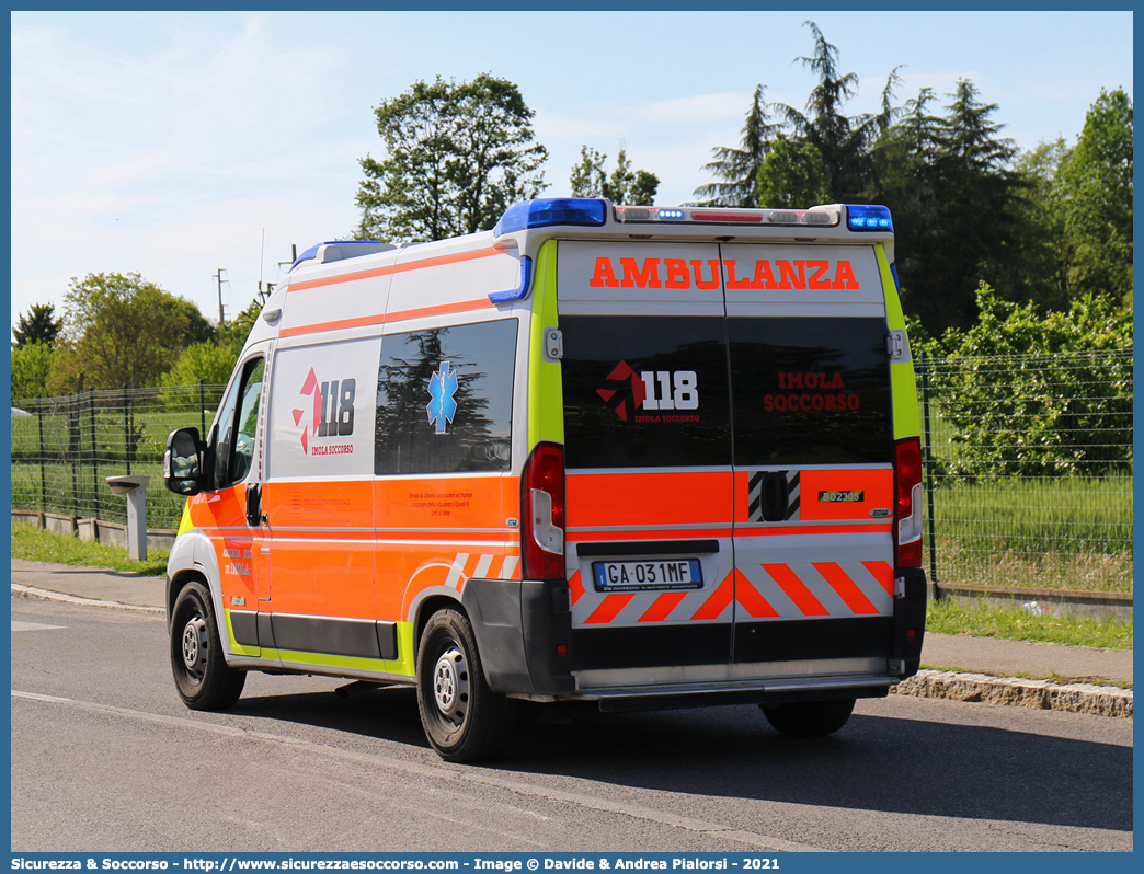 BO 2305
118 Imola Soccorso
Fiat Ducato III serie II restyling
Allestitore EDM S.r.l.
Parole chiave: 118;Imola;Soccorso;Ambulanza;Fiat;Ducato;EDM