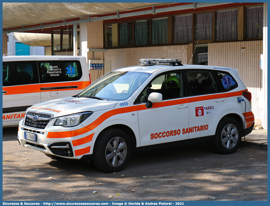 0950
118 Agenzia Regionale Emergenza Urgenza
Regione Lombardia
Subaru Forester VI serie
Allestitore Bertazzoni S.r.l.
Parole chiave: 118;AREU;A.R.E.U.;S.S.U.Em.;SSUEm;Lombardia;Automedica;Subaru;Forester;Bertazzoni