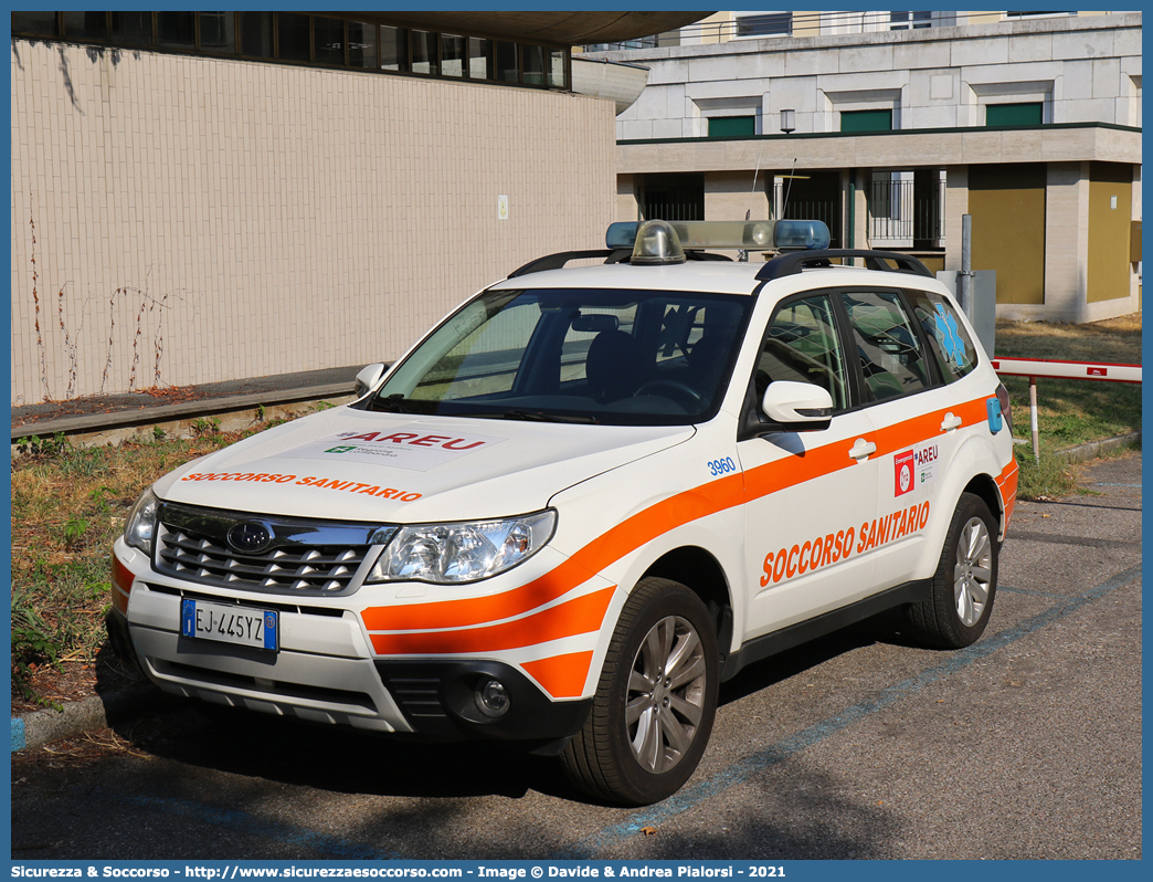 3960
118 Azienda Regionale Emergenza Urgenza
Regione Lombardia
Subaru Forester V serie
Allestitore Bertazzoni S.r.l.
Parole chiave: 118;AREU;A.R.E.U.;S.S.U.Em.;SSUEm;Lombardia;Automedica;Subaru;Forester;Bertazzoni