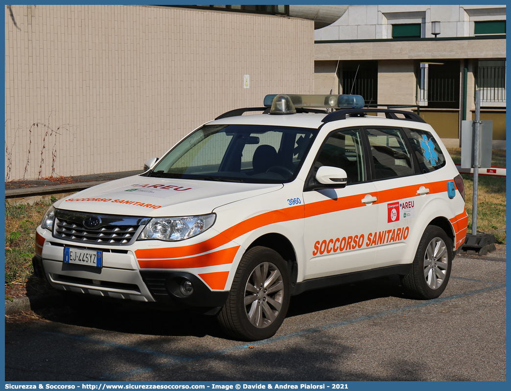 3960
118 Azienda Regionale Emergenza Urgenza
Regione Lombardia
Subaru Forester V serie
Allestitore Bertazzoni S.r.l.
Parole chiave: 118;AREU;A.R.E.U.;S.S.U.Em.;SSUEm;Lombardia;Automedica;Subaru;Forester;Bertazzoni