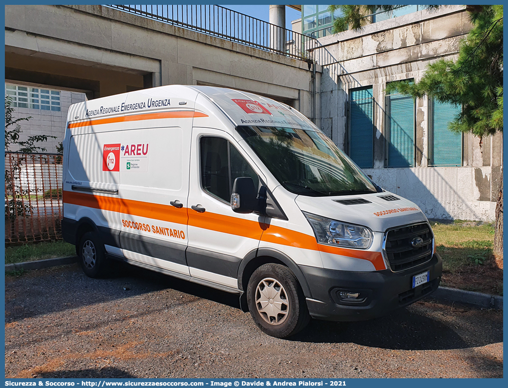 -
118 Azienda Regionale Emergenza Urgenza
Regione Lombardia
Ford Transit IV serie
Parole chiave: 118;AREU;A.R.E.U.;S.S.U.Em.;SSUEm;Lombardia;Ford;Transit