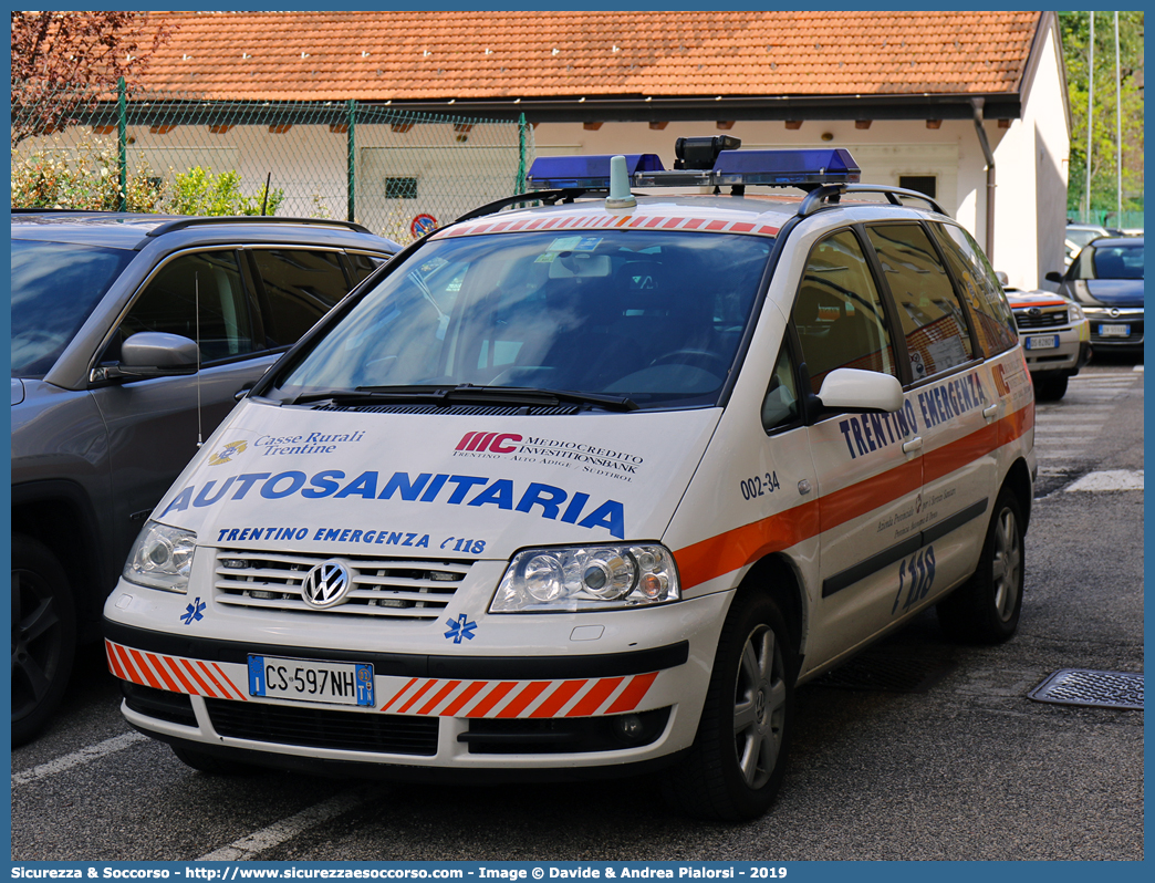 Automedica 002-34
118 Trentino Emergenza
Volkswagen Sharan II serie
Allestitore EDM S.r.l.
Parole chiave: 118;Trentino;Emergenza;Trento;Automedica;Auto Medica;Autosanitaria;Auto Sanitaria;Volkswagen;Sharan;EDM;E.D.M.