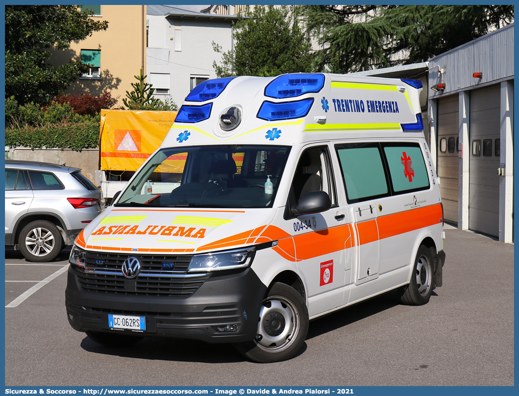 004-34
118 Trentino Emergenza
Volkswagen Transporter T6.1
Allestitore EDM S.r.l.
Parole chiave: 118;Trento;Trentino;Emergenza;Ambulanza;Autoambulanza;Volkswagen;Transporter;T6.1;T 6;EDM