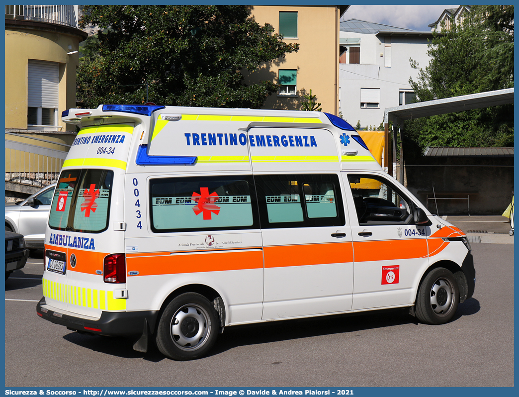 004-34
118 Trentino Emergenza
Volkswagen Transporter T6.1
Allestitore EDM S.r.l.
Parole chiave: 118;Trento;Trentino;Emergenza;Ambulanza;Autoambulanza;Volkswagen;Transporter;T6.1;T 6;EDM