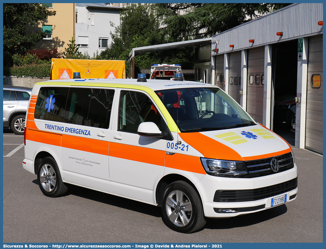 005-21
118 Trentino Emergenza
Volkswagen Transporter T6
Allestitore EDM S.r.l.
Parole chiave: 118;Trentino;Emergenza;Trento;Volkswagen;Transporter;T6;EDM