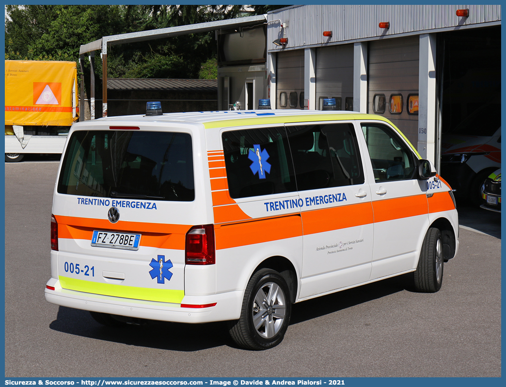 005-21
118 Trentino Emergenza
Volkswagen Transporter T6
Allestitore EDM S.r.l.
Parole chiave: 118;Trentino;Emergenza;Trento;Volkswagen;Transporter;T6;EDM