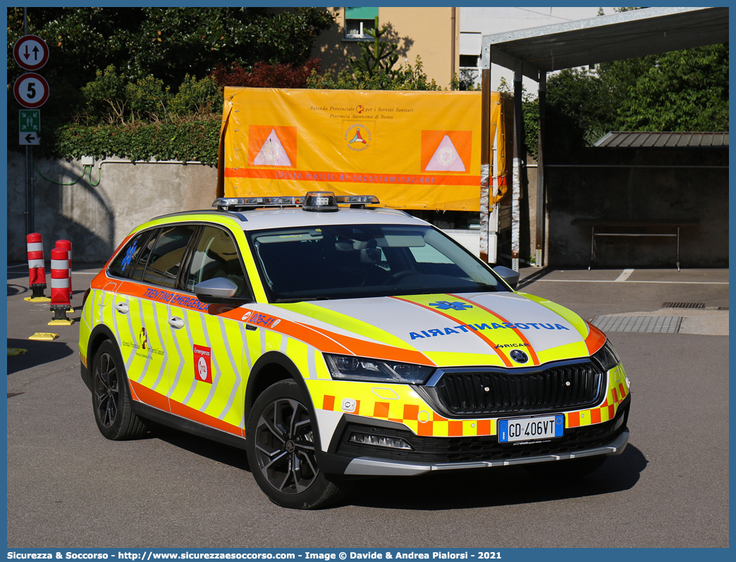 005-41
118 Trentino Emergenza
Skoda Octavia Wagon Scout VI serie
Allestitore Aricar S.p.A.
Parole chiave: 118;Trento;Trentino;Emergenza;Automedica;Autosanitaria;Skoda;Octavia;Scout;Aricar