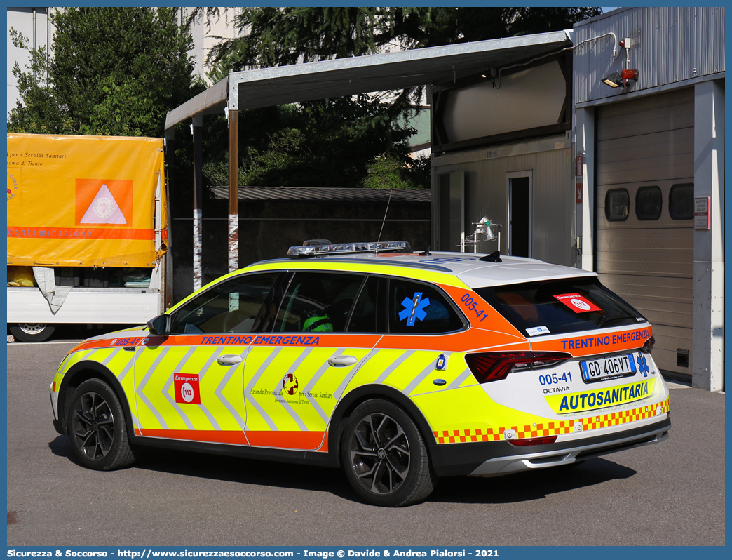 005-41
118 Trentino Emergenza
Skoda Octavia Wagon Scout VI serie
Allestitore Aricar S.p.A.
Parole chiave: 118;Trento;Trentino;Emergenza;Automedica;Autosanitaria;Skoda;Octavia;Scout;Aricar