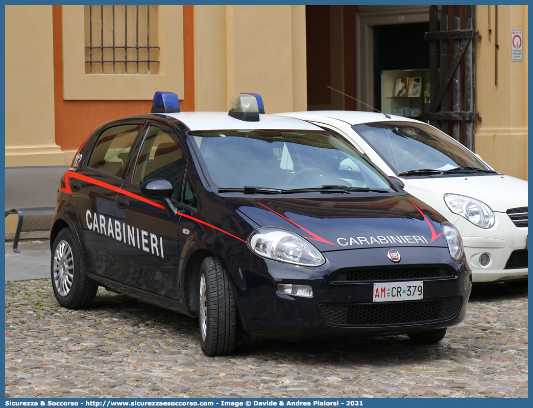 AM CR379
Arma dei Carabinieri
Reparto Carabinieri presso l'Aeronautica Militare
Fiat Punto IV serie
Parole chiave: AM;A.M.;CC;C.C.;Arma;Carabinieri;Aeronautica;Militare;Fiat;Punto