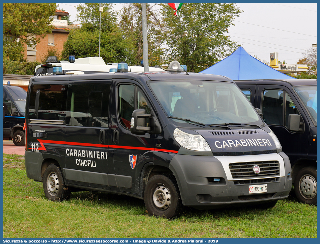 CC DC813
Arma dei Carabinieri
Centro e Nuclei Cinofili
Fiat Ducato III serie
Parole chiave: CC;C.C.;Arma;Carabinieri;Centro;Nucleo;Cinofili;Fiat;Ducato