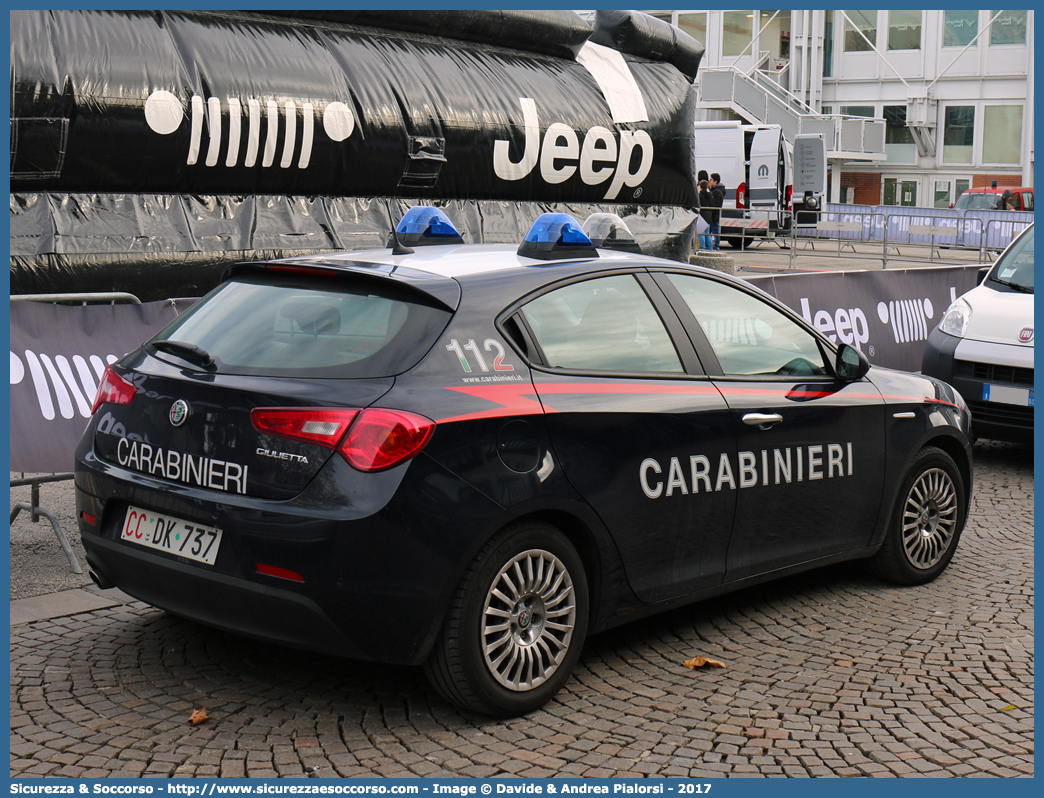 CC DK737
Arma dei Carabinieri
Alfa Romeo Nuova Giulietta
I serie II restyling
Allestitore Nuova Carrozzeria Torinese S.r.l.
Parole chiave: C.C.;CC;Arma;dei;Carabinieri;Alfa;Romeo;Giulietta