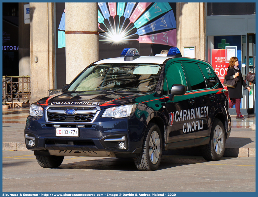 CC DX774
Arma dei Carabinieri
Centro e Nuclei Cinofili
Subaru Forester VI serie restyling
Parole chiave: CC;C.C.;Arma;Carabinieri;Centro;Nuclei;Nucleo;Cinofili;Subaru;Forester