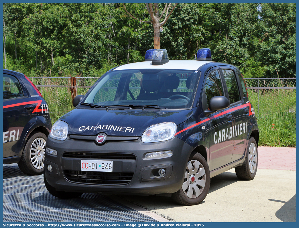 CC DI946
Arma dei Carabinieri
Fiat Nuova Panda II serie
(I fornitura)
Parole chiave: CC;C.C.;Arma;dei;Carabinieri;Fiat;Nuova;Panda