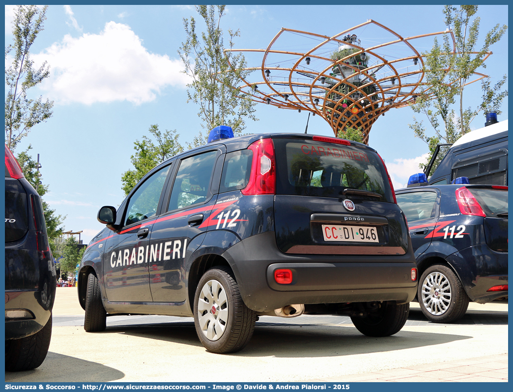 CC DI946
Arma dei Carabinieri
Fiat Nuova Panda II serie
(I fornitura)
Parole chiave: CC;C.C.;Arma;dei;Carabinieri;Fiat;Nuova;Panda