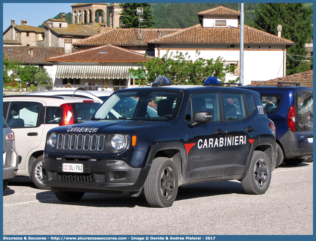 CC DL762
Arma dei Carabinieri
Jeep Renegade I serie
(I fornitura)
Parole chiave: CC;C.C.;Arma;dei;Carabinieri;Jeep;Renegade