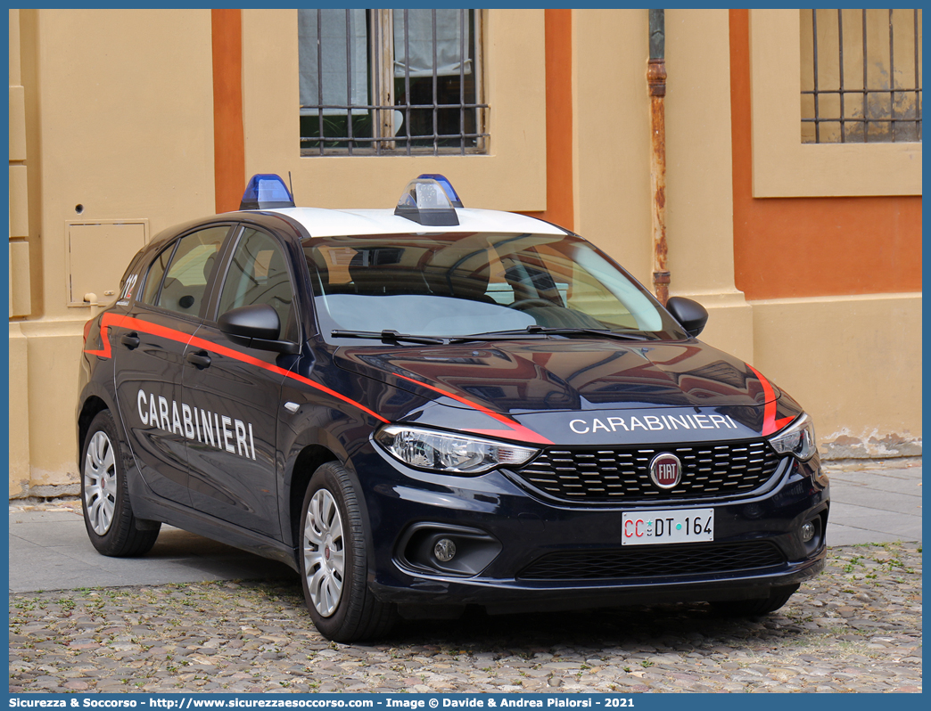 CC DT164
Arma dei Carabinieri
Fiat Nuova Tipo 5Porte
(I fornitura)
Parole chiave: CC;C.C.;Arma;dei;Carabinieri;Fiat;Tipo;5Porte