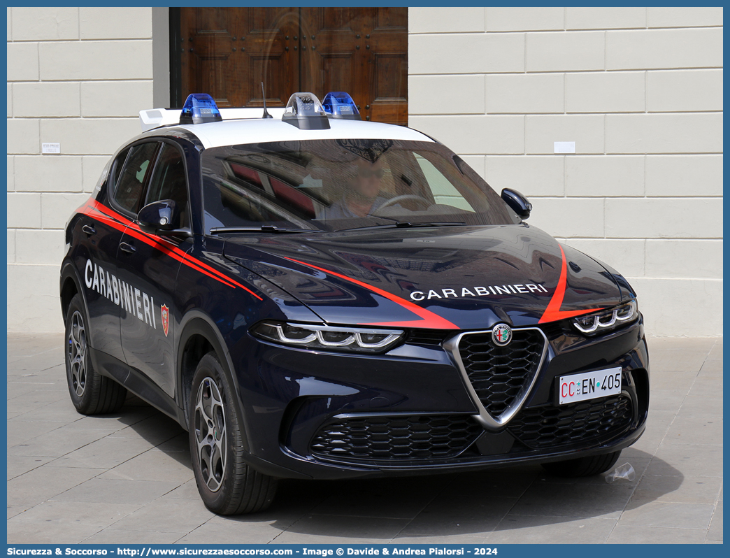 CC EN405
Arma dei Carabinieri
Alfa Romeo Tonale
Parole chiave: CC;C.C.;Arma;dei;Carabinieri;Nucleo;Radiomobile;Alfa;Romeo;Tonale;API;A.P.I.;Aliquota;Primo;Intervento