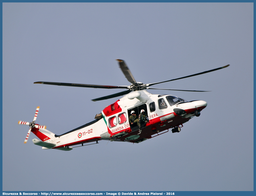 MM81747 / 11-02 "Nemo 02"
Corpo delle Capitanerie di Porto
Guardia Costiera 
Agusta Westland AW139
Parole chiave: CP;C.P.;Guardia;Costiera;Capitaneria;Capitanerie;di;Porto;Agusta;Westland;AW139