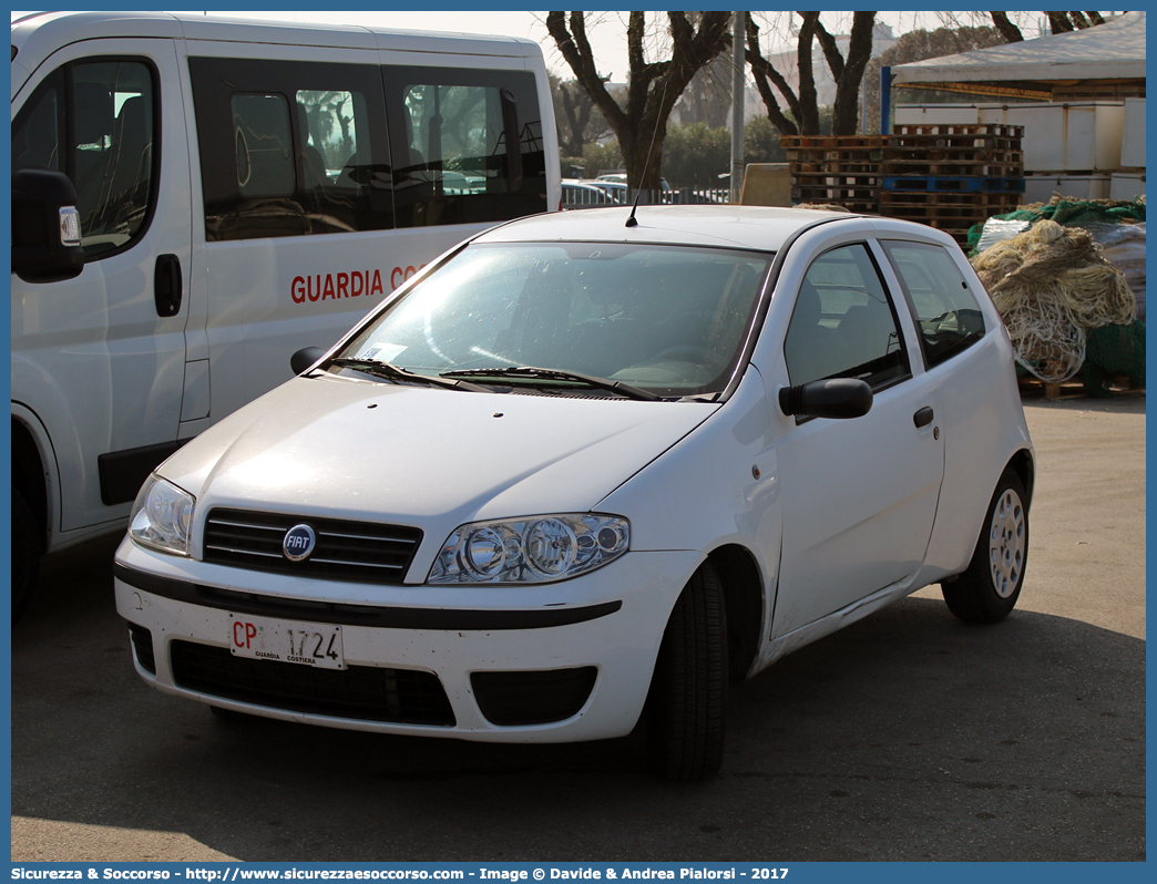 CP 1724
Corpo delle Capitanerie di Porto
Guardia Costiera 
Fiat Punto III serie
Parole chiave: CP;C.P.;GC;G.C.;Guardia;Costiera;Capitaneria;Capitanerie;di;Porto;Fiat;Punto