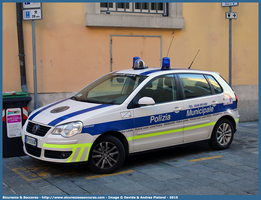 -
Polizia Municipale
Unione Comuni
della Romagna Faentina
Volkswagen Polo IV serie
Allestitore Bertazzoni S.r.l.
Parole chiave: Polizia;Locale;Municipale;Unione;Romagna;Faentina;Faenza;Brisighella;Casola Valsenio;Castel Bolognese;Riolo Terme;Solarolo;Volkswagen;Polo;Bertazzoni