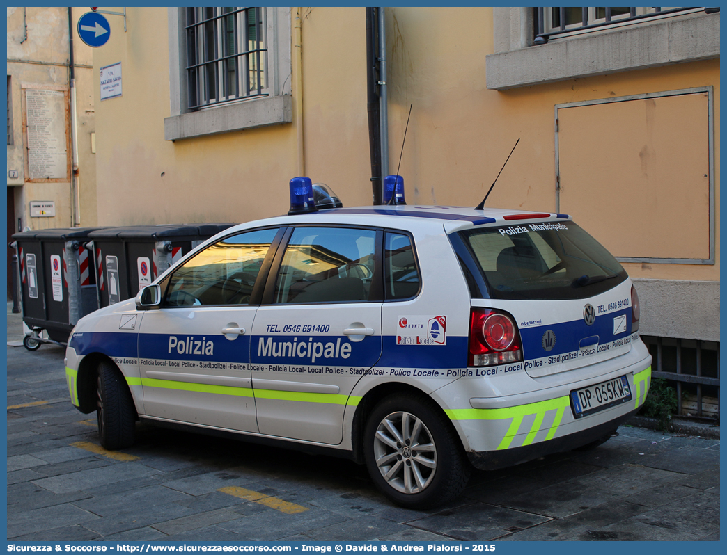 -
Polizia Municipale
Unione Comuni
della Romagna Faentina
Volkswagen Polo IV serie
Allestitore Bertazzoni S.r.l.
Parole chiave: Polizia;Locale;Municipale;Unione;Romagna;Faentina;Faenza;Brisighella;Casola Valsenio;Castel Bolognese;Riolo Terme;Solarolo;Volkswagen;Polo;Bertazzoni