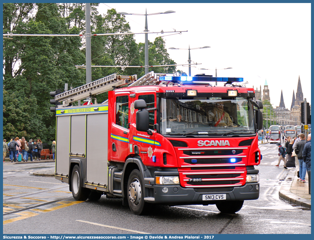 -
United Kingdom of Great Britain and Northern Ireland
Scottish Fire and Rescue Service
Scania P280
Conversion by Emergency One (UK) Limited
Parole chiave: United;Kingdom;Great;Britain;Northern;Ireland;Scottish;Fire;Rescue;Scania;P280;Emergency;One