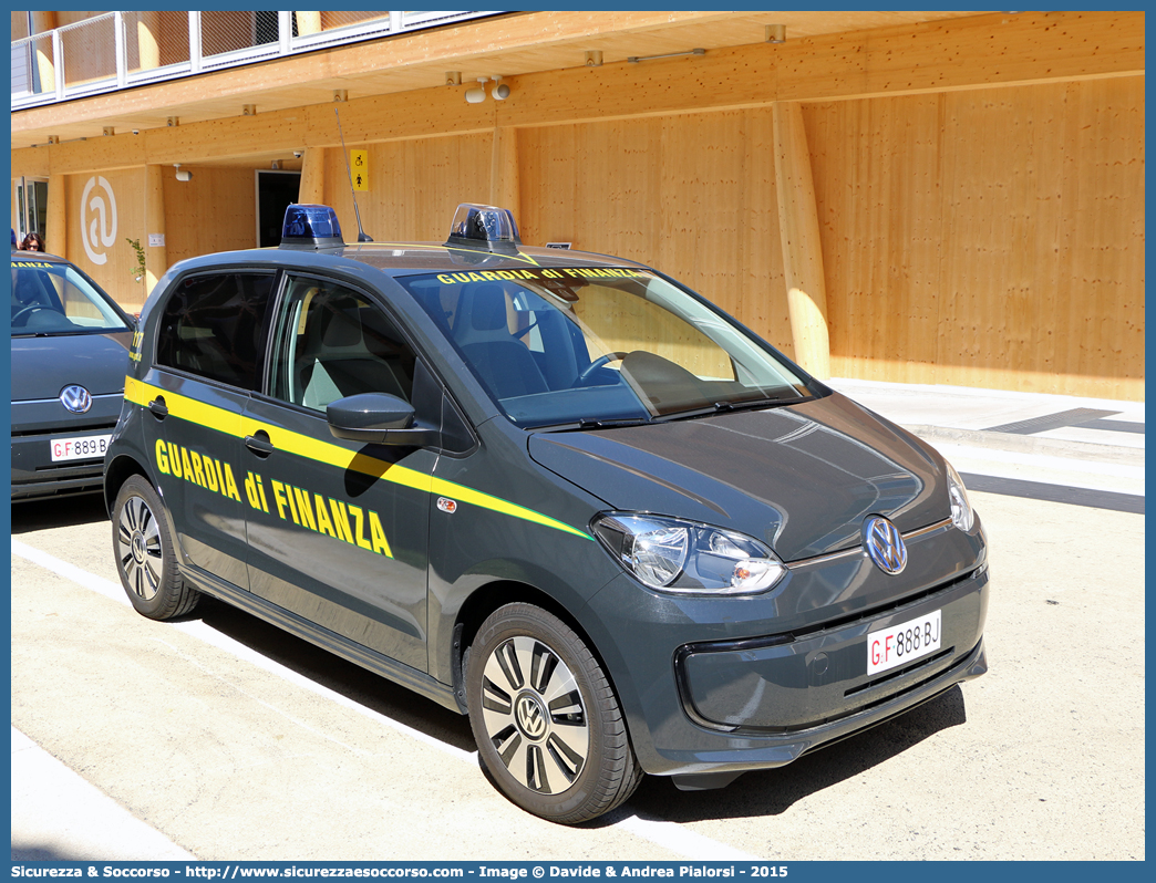 GdiF 888BJ
Guardia di Finanza
Volkswagen e-Up
Allestitore Focaccia Group S.r.l.
Parole chiave: GdiF;G.D.F.;GDF;Guardia di Finanza;Volkswagen;e-Up;Up;Focaccia;888BJ