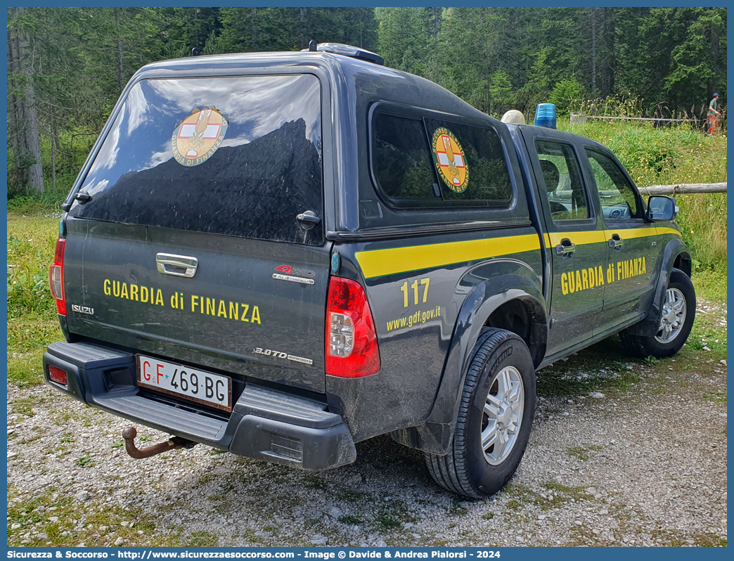 GdiF 469BG
Guardia di Finanza
S.A.G.F.
Isuzu D-Max I serie II restyling
(variante)
Parole chiave: GdiF;G.D.F.;GDF;Guardia di Finanza;S.A.G.F.;SAGF;Soccorso Alpino;Isuzu;D-Max;D - Max;Alberto Maritan