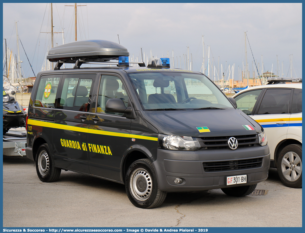 GdiF 301BH
Guardia di Finanza
S.A.G.F.
Volkswagen Transporter T5 restyling
Allestitore Focaccia Group S.r.l.
Parole chiave: GdiF;GDF;Guardia di Finanza;S.A.G.F.;SAGF;Soccorso Alpino;Volkswagen;Transporter;T5;T 5;Caravelle;4 Motion;4 Motion