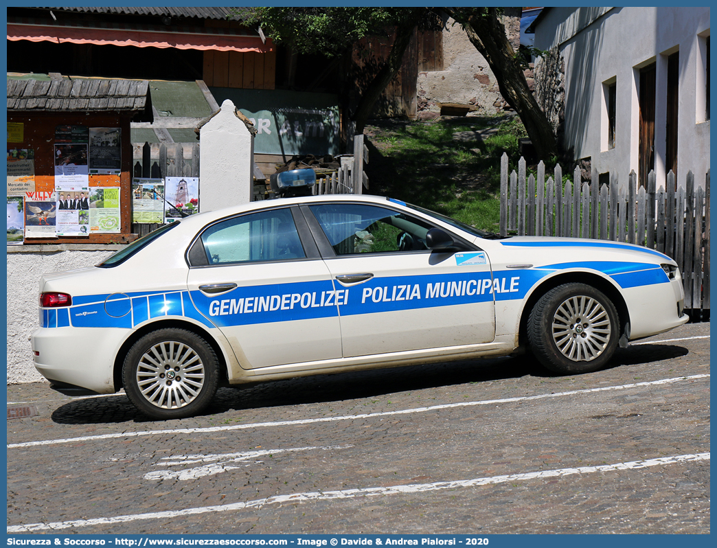 -
Polizia Municipale
Comune di Castelrotto
Alfa Romeo 159
Allestitore MobilTec GmbH
Parole chiave: PL;PM;P.L.;P.M.;Polizia;Locale;Municipale;Castelrotto;Alfa;Romeo;159;MobilTec