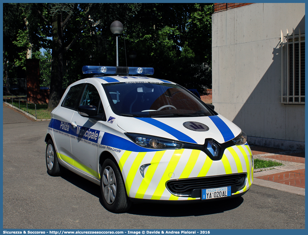 Polizia Locale YA020AL
Polizia Municipale
Unione Comuni
della Romagna Faentina
Renault Zoe
Allestitore Focaccia Group S.r.l.
Parole chiave: Polizia;Locale;Municipale;Unione;Romagna;Faentina;Faenza;Brisighella;Casola Valsenio;Castel Bolognese;Riolo Terme;Solarolo;Renault;Zoe;Focaccia